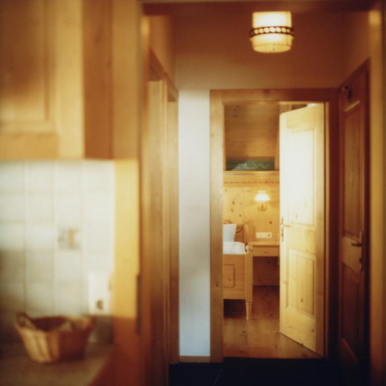 Alfonsstueberl - Ferienwohnungen & Restaurant Innervillgraten Chambre photo