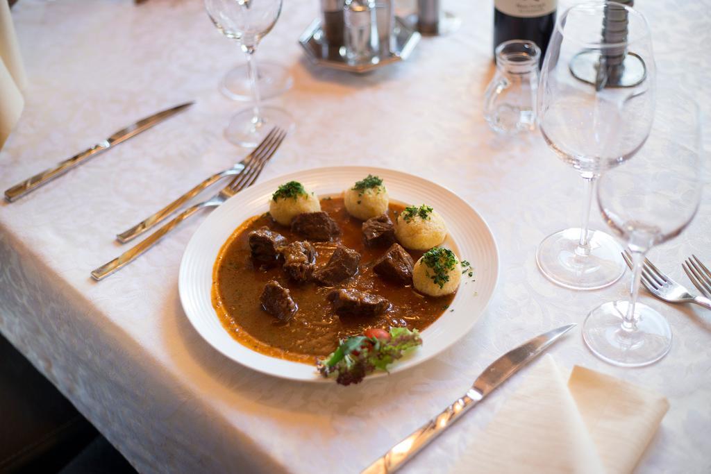 Alfonsstueberl - Ferienwohnungen & Restaurant Innervillgraten Extérieur photo
